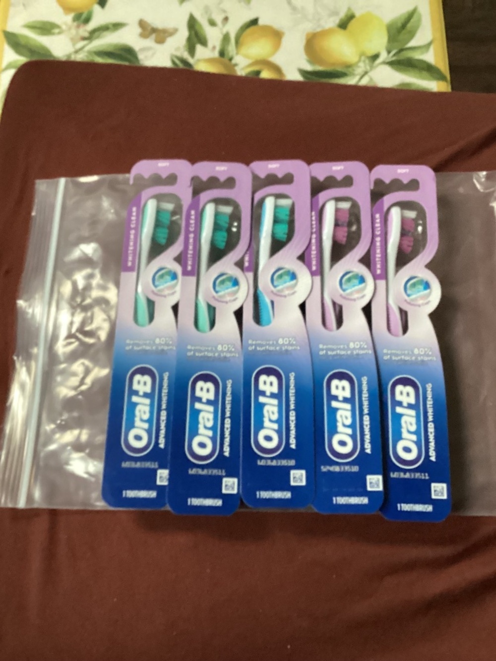 Oral-B toothbrushes Advanced Whitening Soft bristles bundle NEW